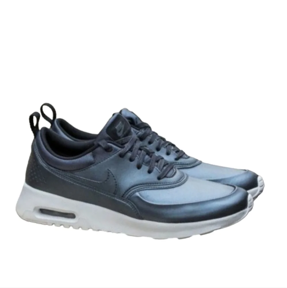 NIKE AIR MAX THEA SE Metallic Blue Sneakers Womens 9.5 Running Trainers